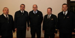 Die ehemaligen Kreisjugendfeuerwehrwarte nahmen an der Versammlung teil (von links): Werner Rinke, Willi Donath, Jürgen Eifert, Hubert Helm und Stefan Preuß.