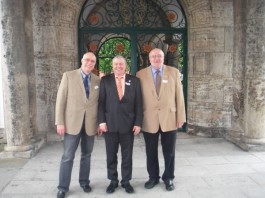 (v.l.) Achim Bädorf, Bürgermeister Peter Wolff und Ronald Gundlach