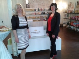 Das "compliments"-Team: Inhaberin Ane-Marie Bathelt (links) und ihre Mitarbeiterin Katrin Ruhl
