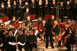 Foto: privat Bachchor und Vokalkreis Gotha und die Thüringer Philharmonie Gotha und Band unter der Leitung von KirchenmusikdirektorJens Goldhardt.
